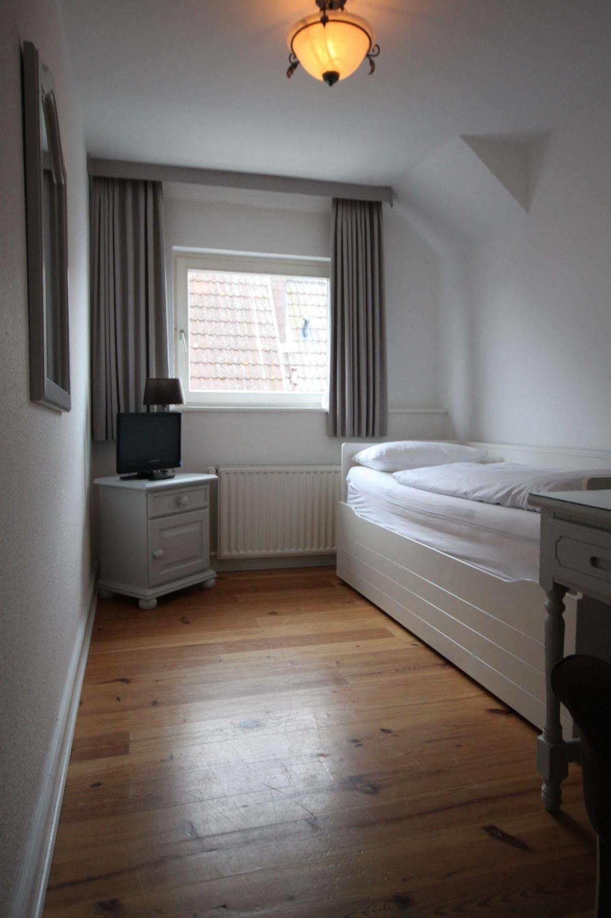 Strandperle Lieblingsplatz Hotel Любек Екстериор снимка