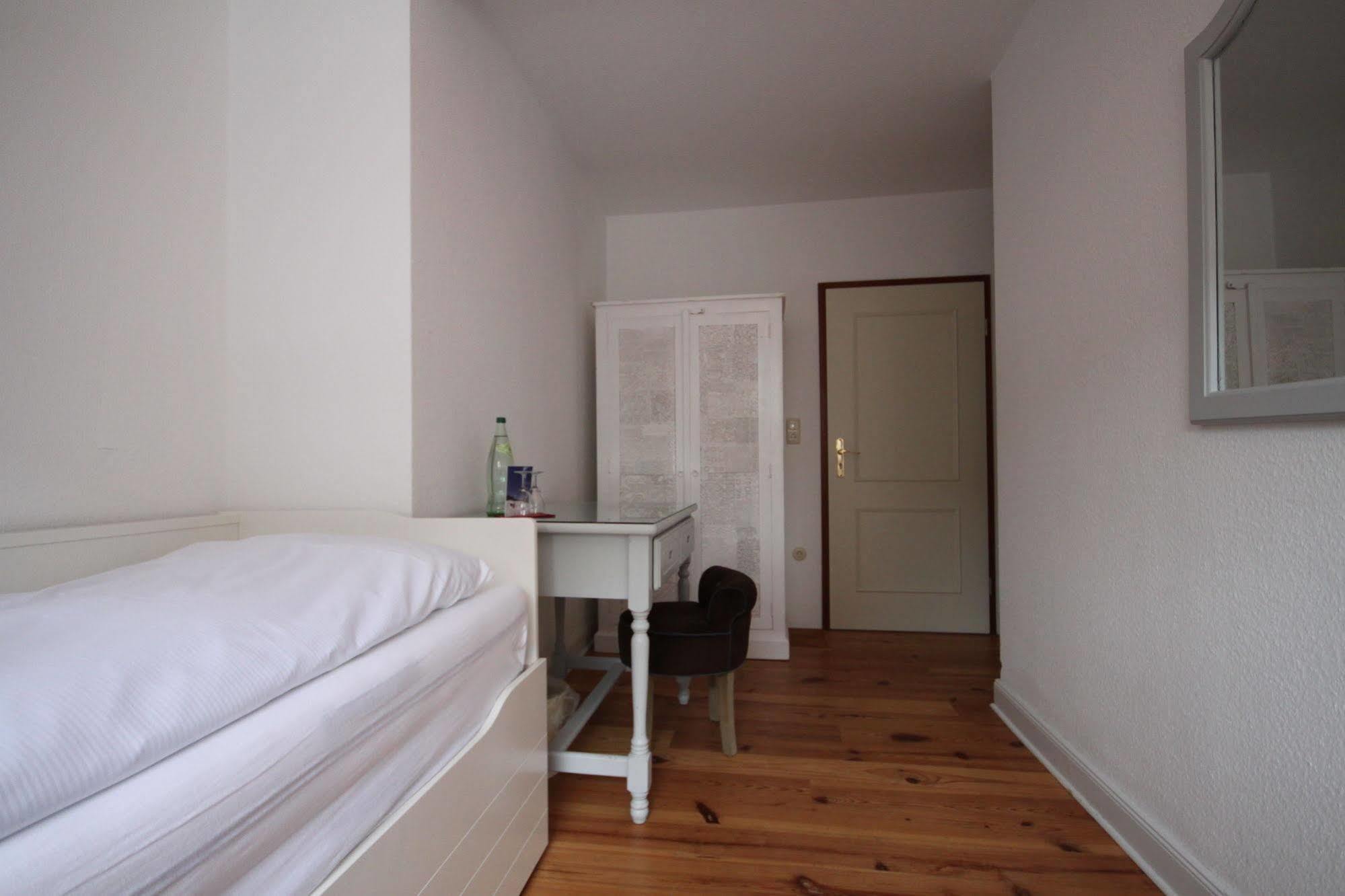 Strandperle Lieblingsplatz Hotel Любек Екстериор снимка